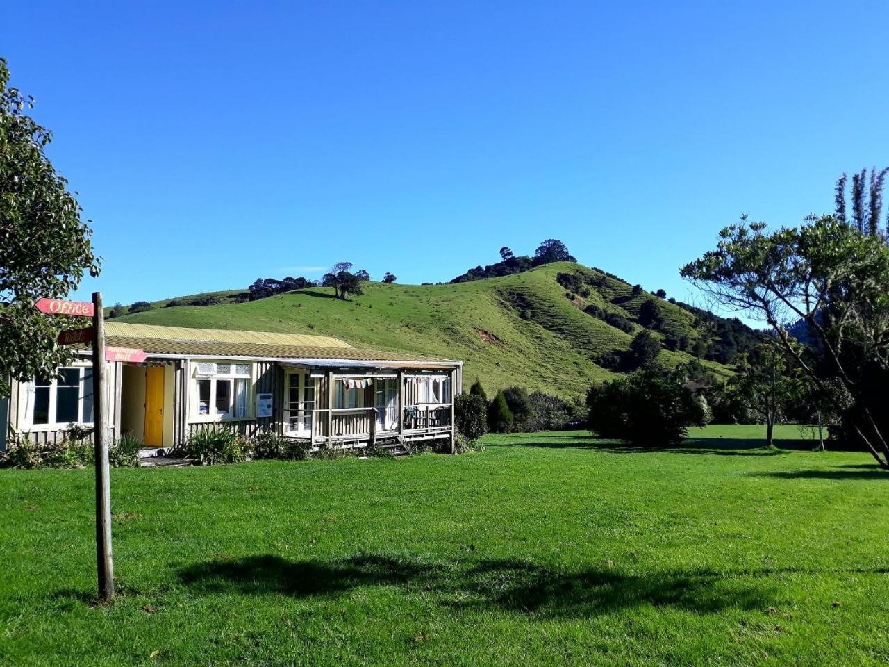 Mahamudra Buddhist Centre Hotel Colville Exterior photo