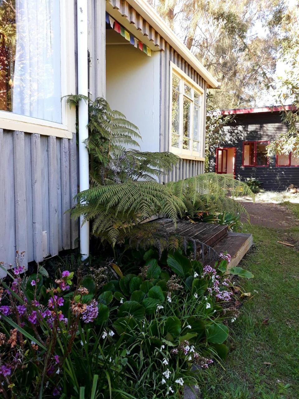 Mahamudra Buddhist Centre Hotel Colville Exterior photo