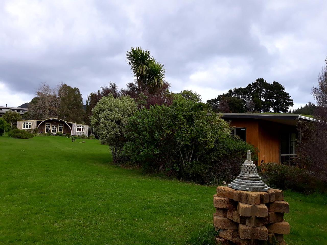 Mahamudra Buddhist Centre Hotel Colville Exterior photo