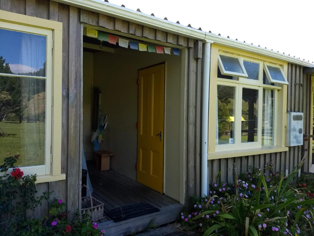 Mahamudra Buddhist Centre Hotel Colville Exterior photo